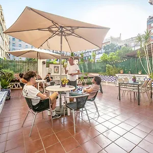 https://fabrizzios-terrace.catalonia-hotels.com