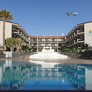 https://marino-tenerife-costa-del-silencio.tenerifehoteles.net