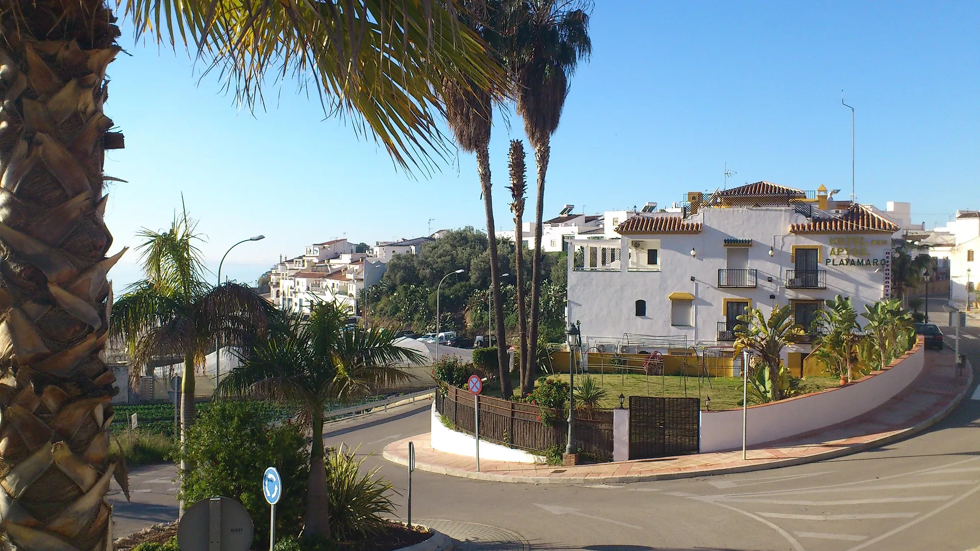 Apartamentos Playamaro