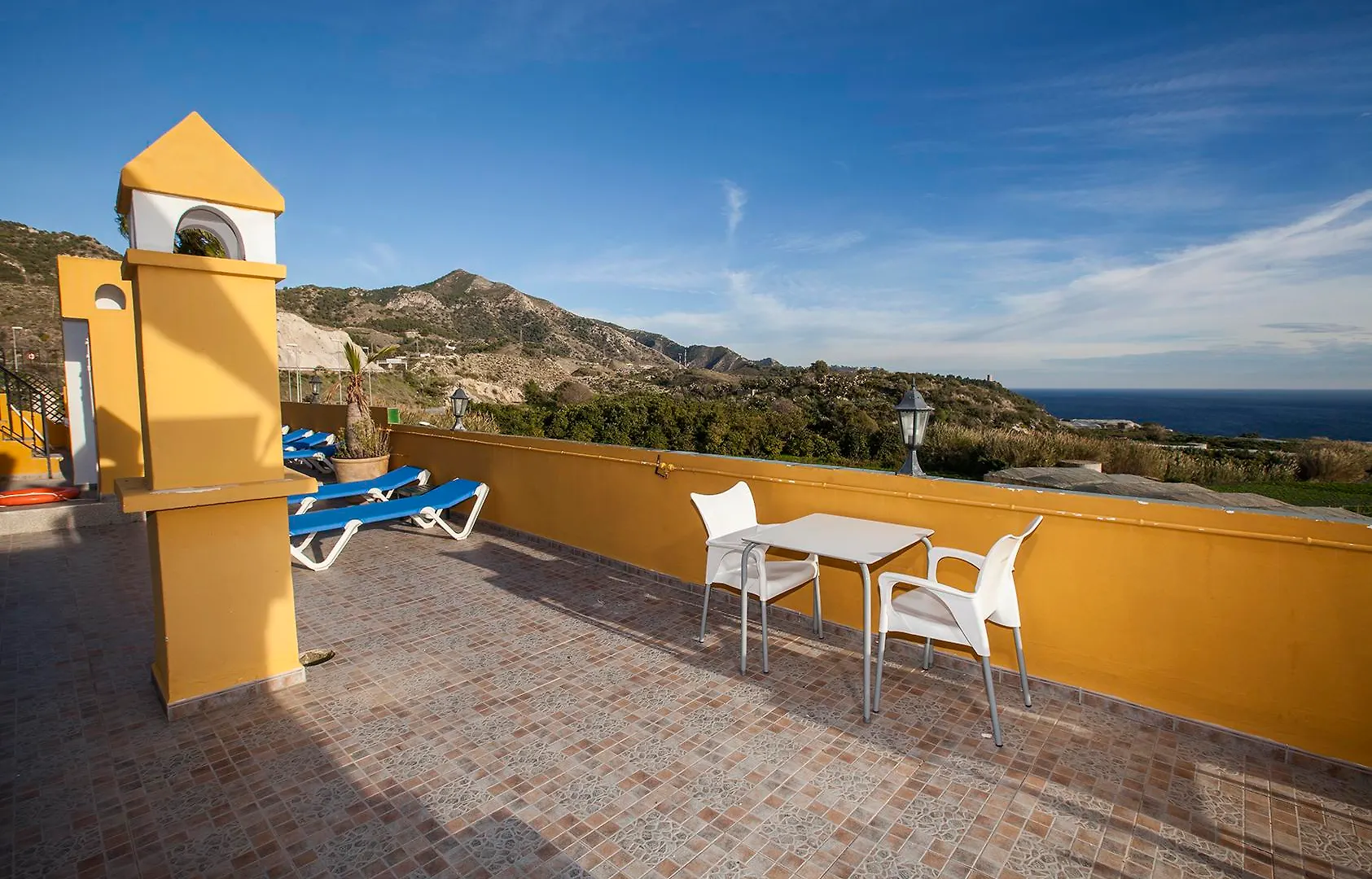 Apartamentos Playamaro Szálloda