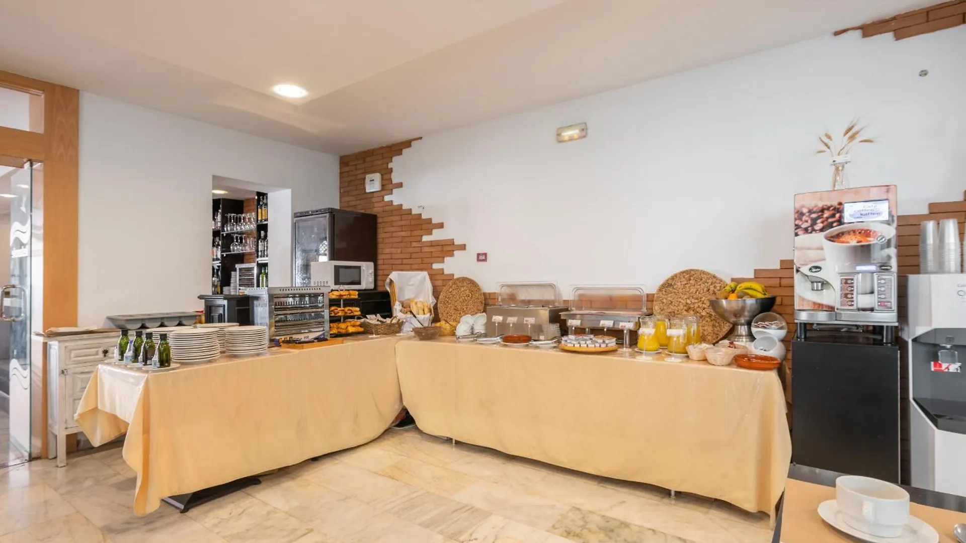 Szálloda Apartamentos Playamaro
