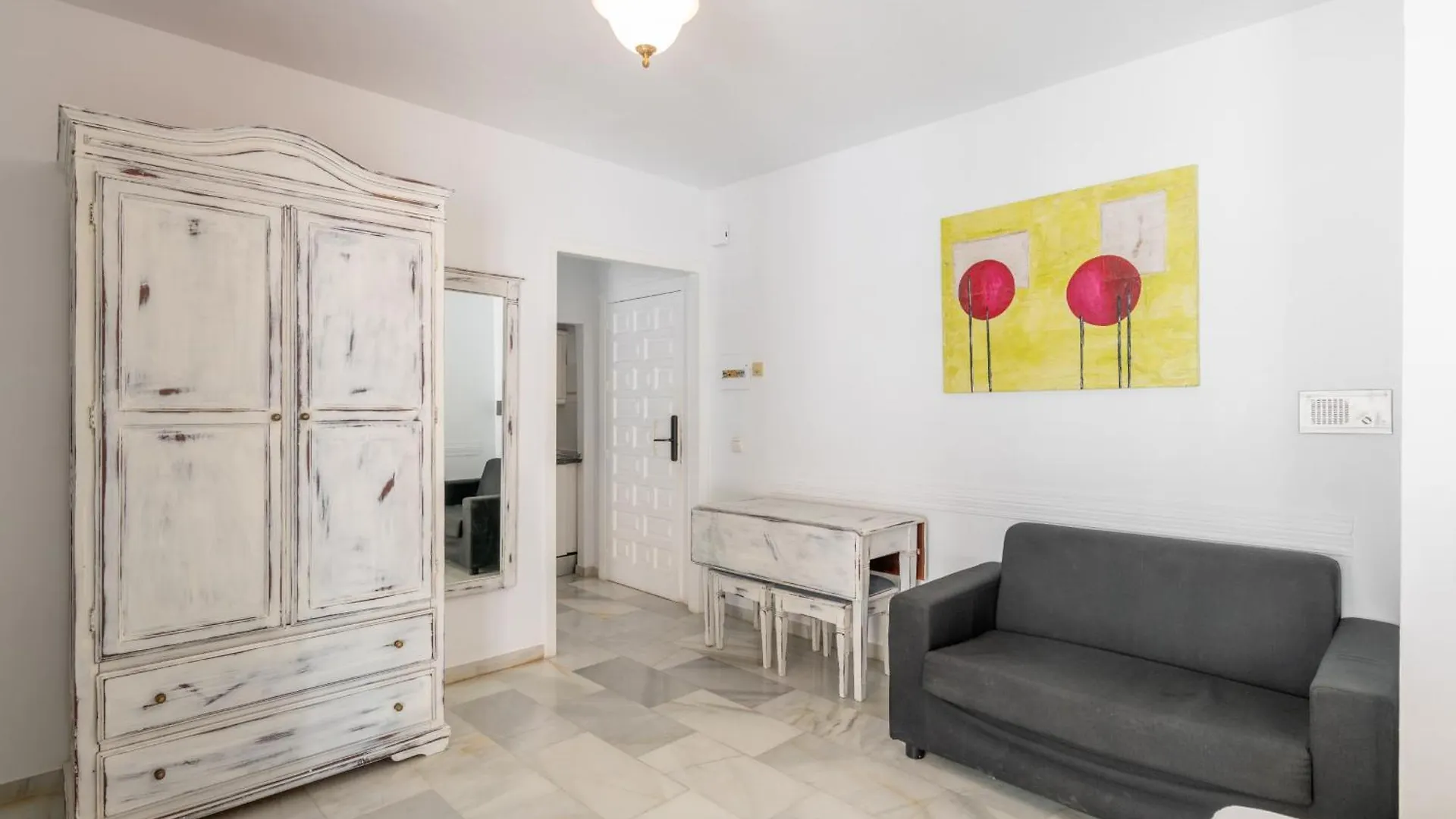 Apartamentos Playamaro Szálloda